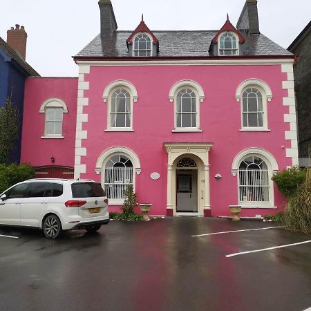 Llety Teifi Guest House カーディガン エクステリア 写真