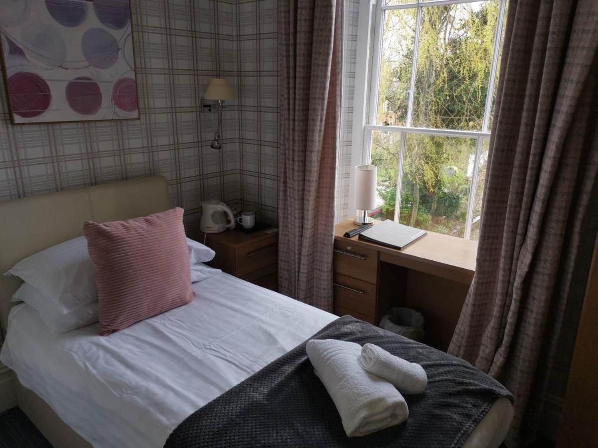 Llety Teifi Guest House カーディガン エクステリア 写真