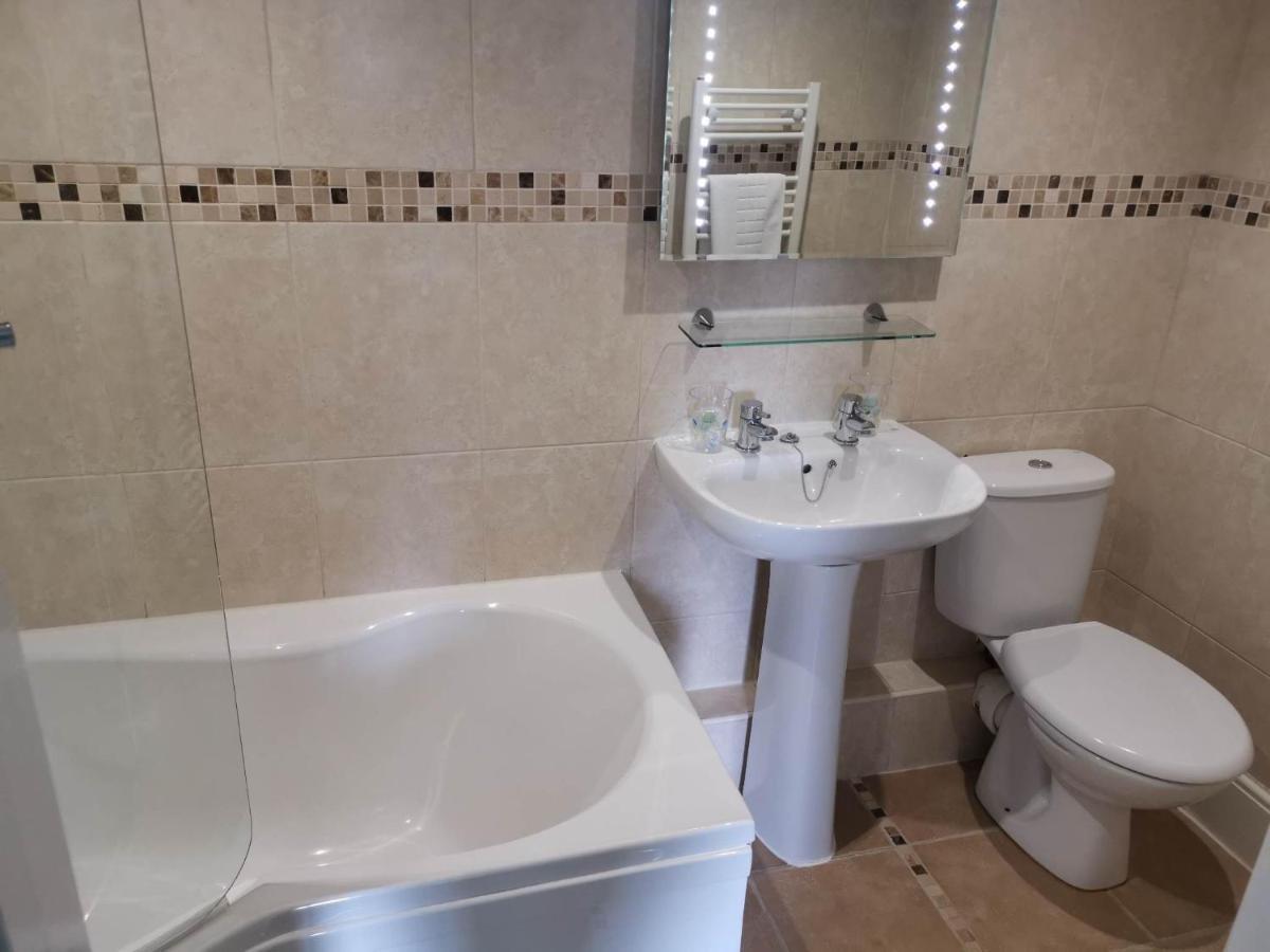 Llety Teifi Guest House カーディガン エクステリア 写真