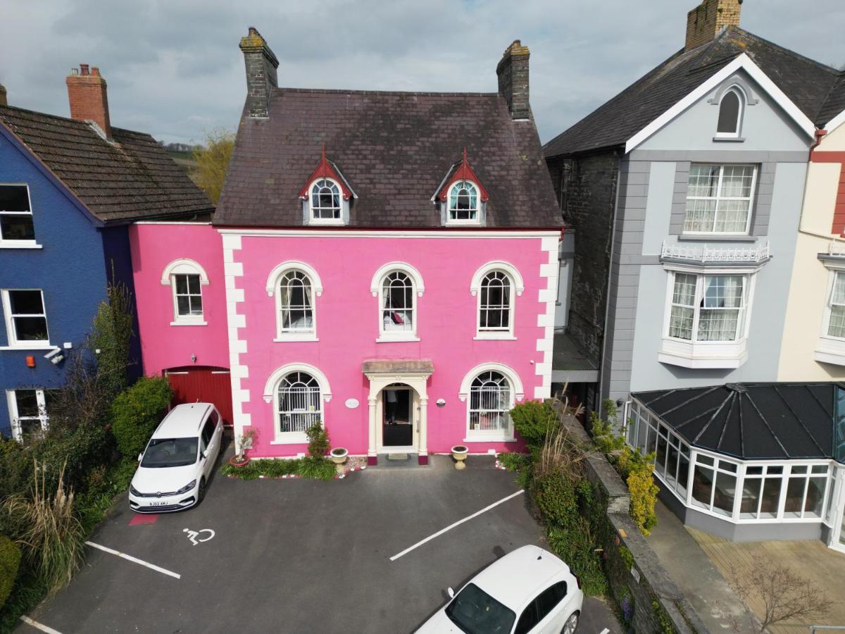Llety Teifi Guest House カーディガン エクステリア 写真